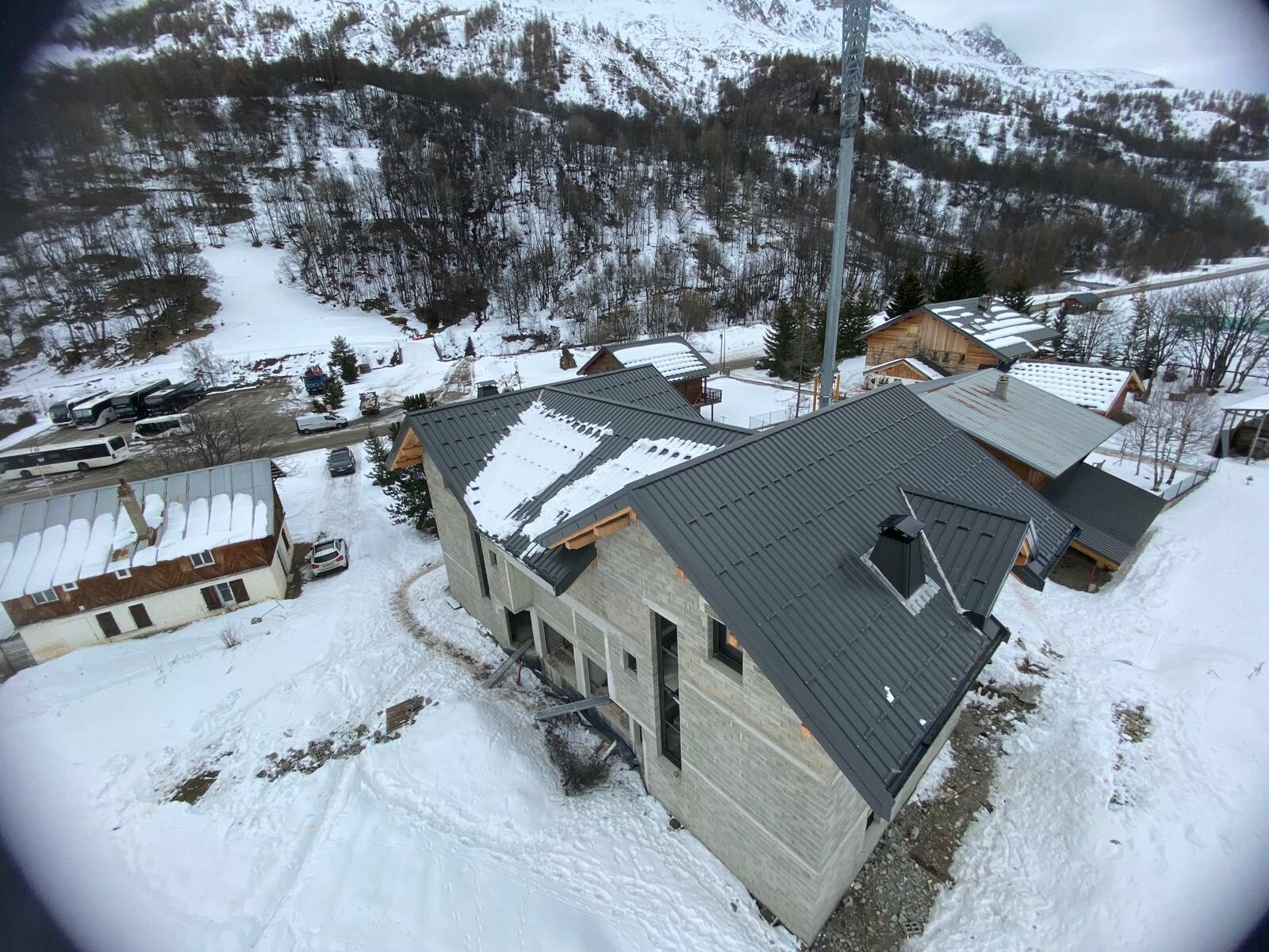 240226 Pose charpente Valloire09